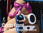 Circus Krone Mr. Poo Pop-Up Store in der Marsstraße - Verkaufsschlager Löwenkot jetzt auch auch direkt in München erhältlich (©Foto: Martin Schmitz)